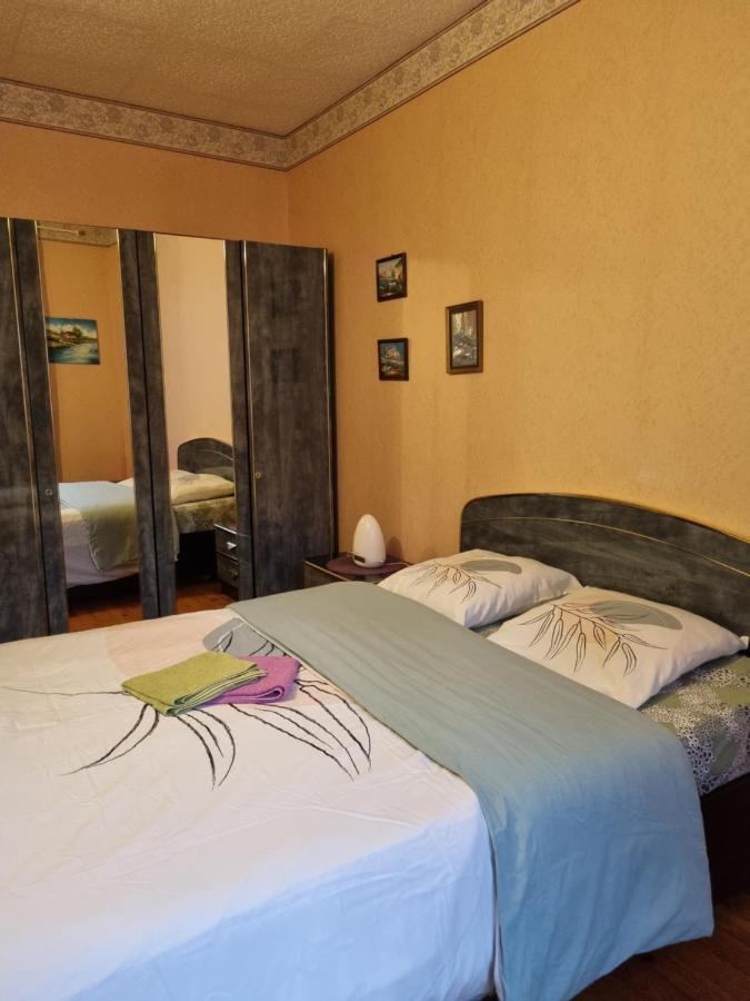 Hotel Gordana Reims Exterior foto